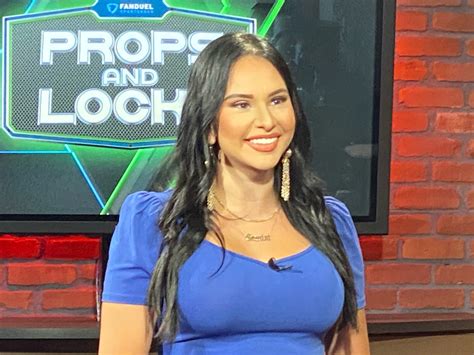 Siera santos - Mar 16, 2023 · Siera Santos, who worked at Fox 10 in Arizona, is a new host on a classic MLB Network with Ryan Dempster and Kevin Millar. Here's how to watch. 
